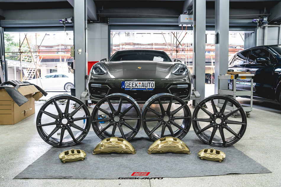 保时捷新panamera改Vossen HF3轮毂 卡钳自定义色